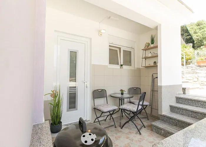 Apartmán Tina Stinjan