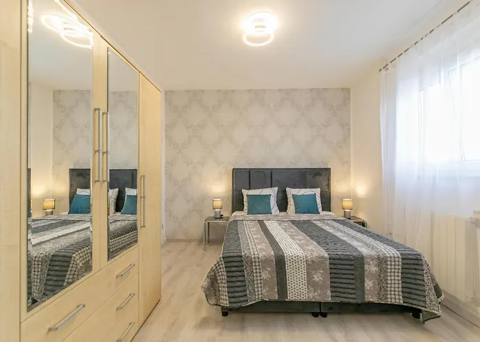 Apartment Tina Stinjan Pula