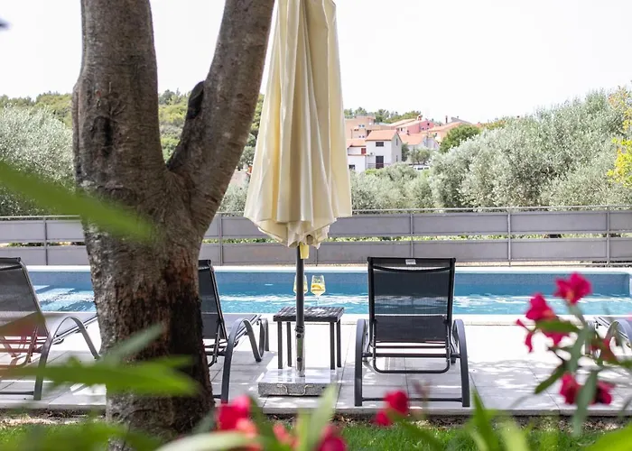 Tina Stinjan Apartment