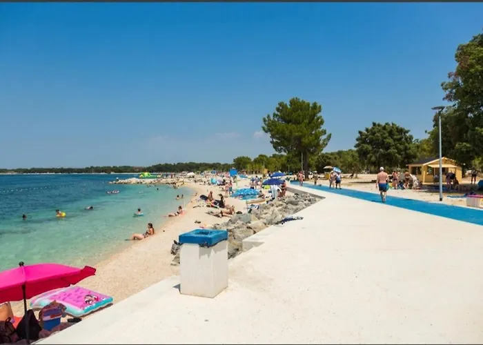 Tina Stinjan Apartment Pula